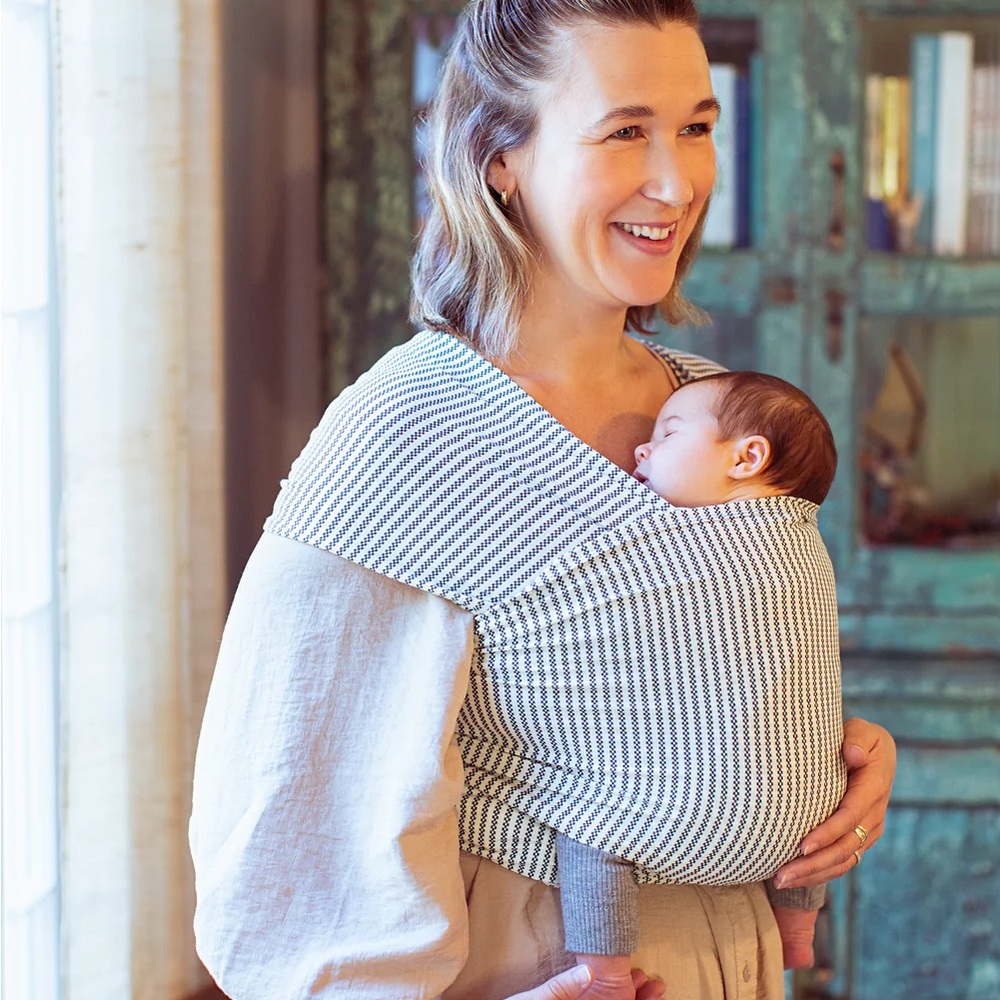 Ergobaby Navy and White Aura